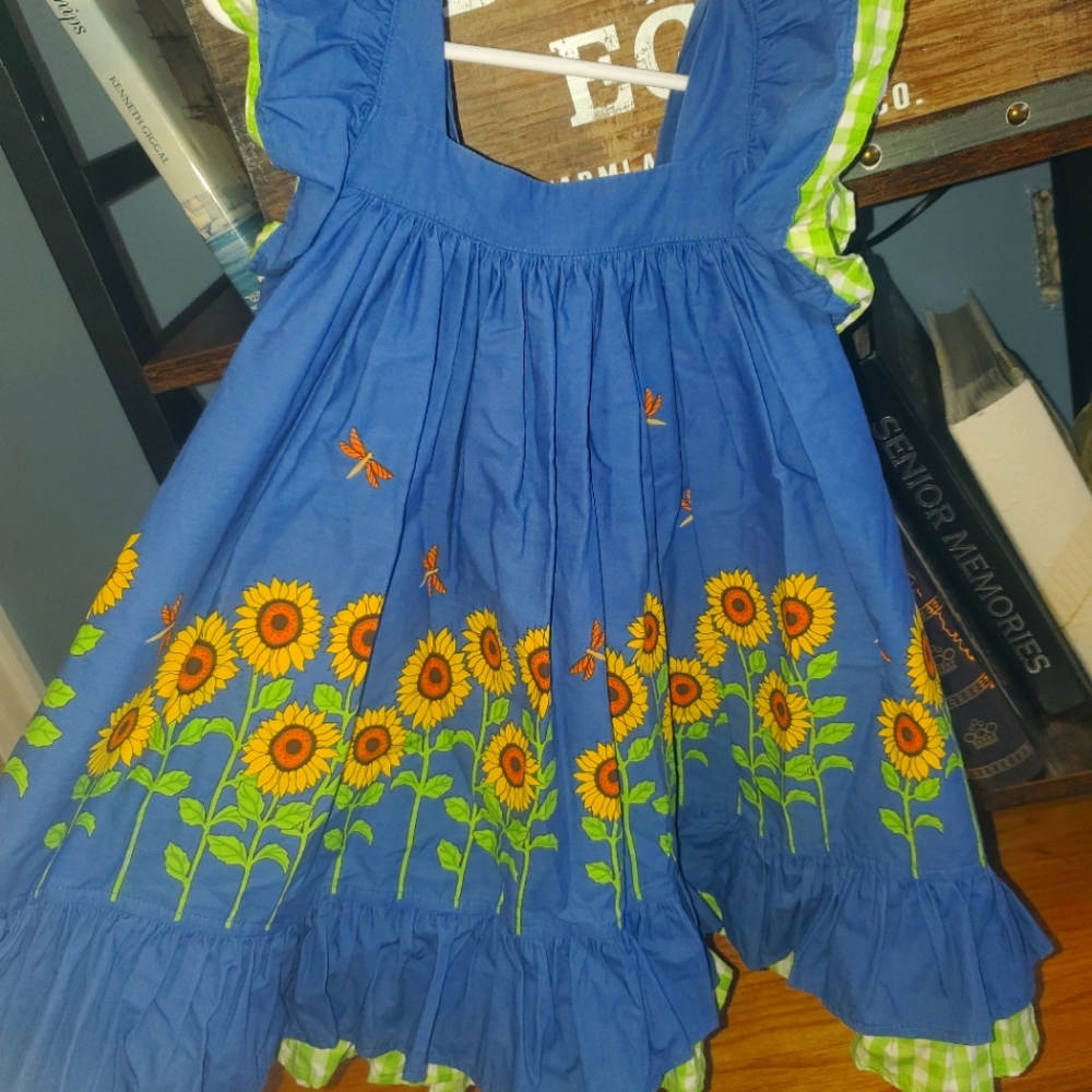 Eleanor Rose Sunflower Dress Size 3/4